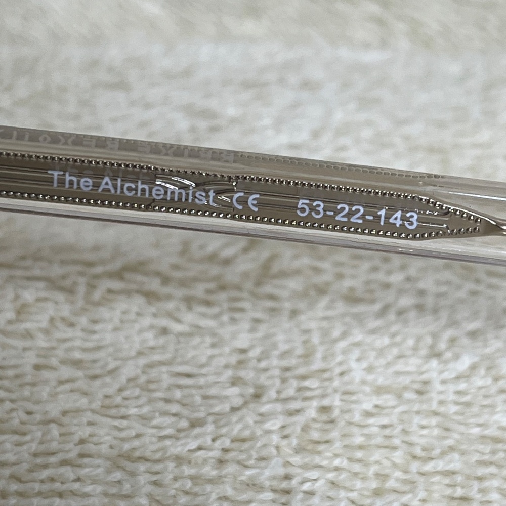 Sun Glasses - image 5